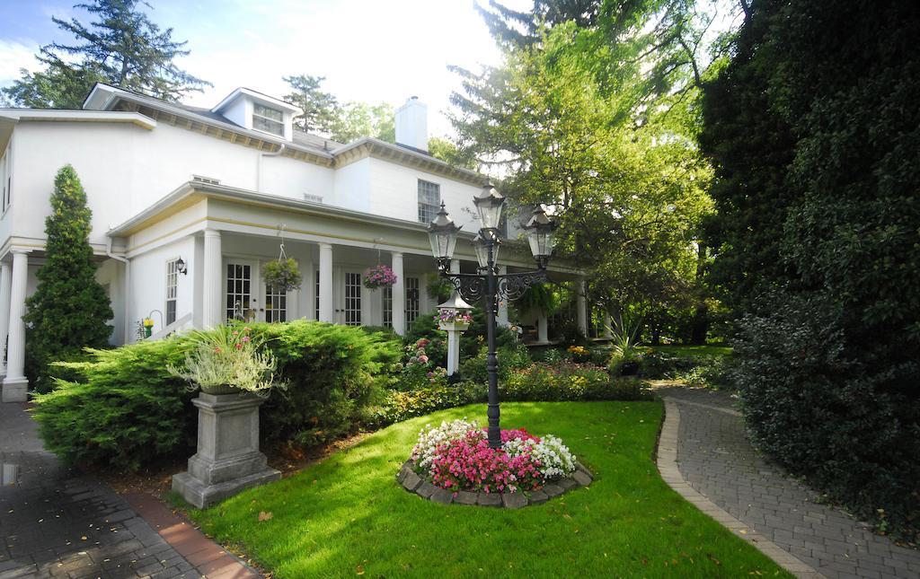 ניאגרה און דה לייק Brockamour Manor Bed And Breakfast מראה חיצוני תמונה
