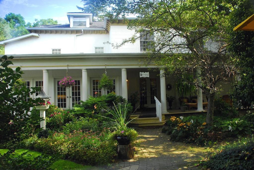 ניאגרה און דה לייק Brockamour Manor Bed And Breakfast מראה חיצוני תמונה
